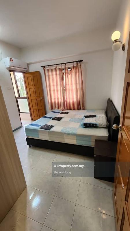 Kondominium untuk Dijual di Taman Desa Relau 2 oleh Shawn Hong - iProperty.com.my