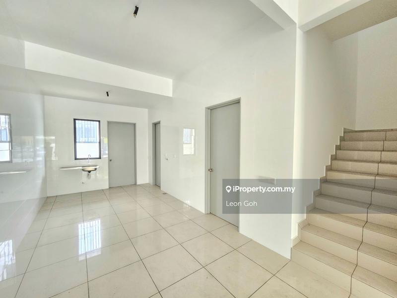 Terraced House for Sale in qi6mk, Telok Panglima Garang by Leon Goh - iProperty.com.my