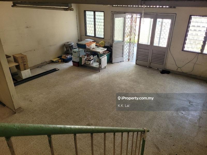 Rumah Berangkai 2 Tingkat untuk Dijual di Taman Salak Selatan, Salak South oleh K.K. Lai - iProperty.com.my