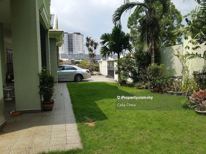 Bungalow House for Sale in Bandar Baru Klang, Klang by Celia Chew - iProperty.com.my