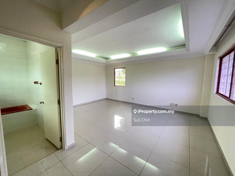 Bungalow House untuk Dijual di Taman Overseas Union (Taman Oug), Jalan Klang Lama (Old Klang Road) oleh Suli Chin - iProperty.com.my