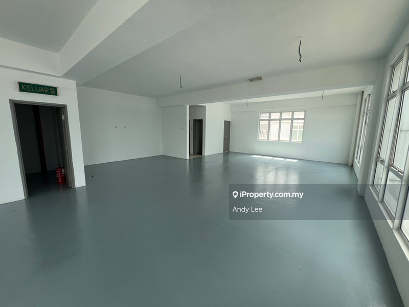 Shop / Office untuk Disewa di Taman Cahaya Alam, Shah Alam oleh Andy Lee - iProperty.com.my