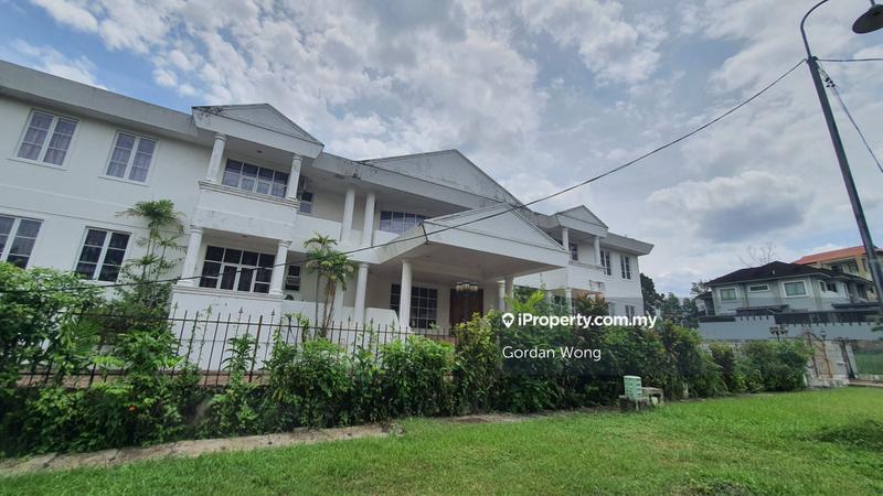 Bungalow House for Sale in Impian Golf & Country Resort Kajang, Kajang by Gordan Wong - iProperty.com.my