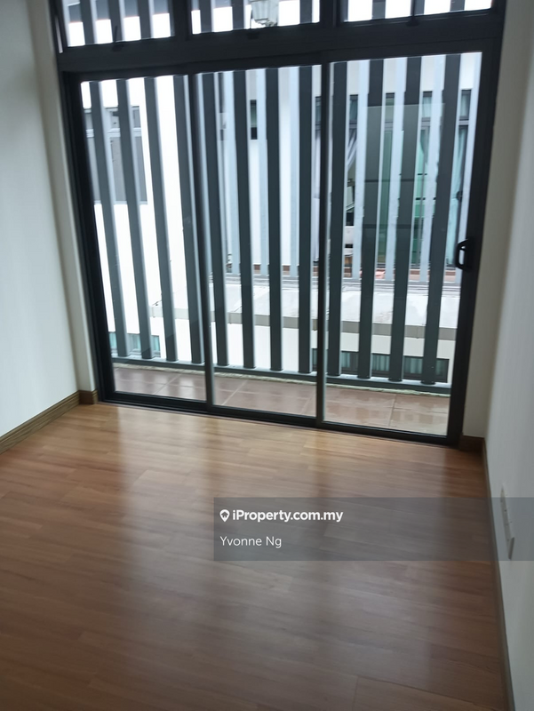 Rumah Berkembar untuk Dijual di Gelang Patah, Johor oleh Yvonne Ng - iProperty.com.my