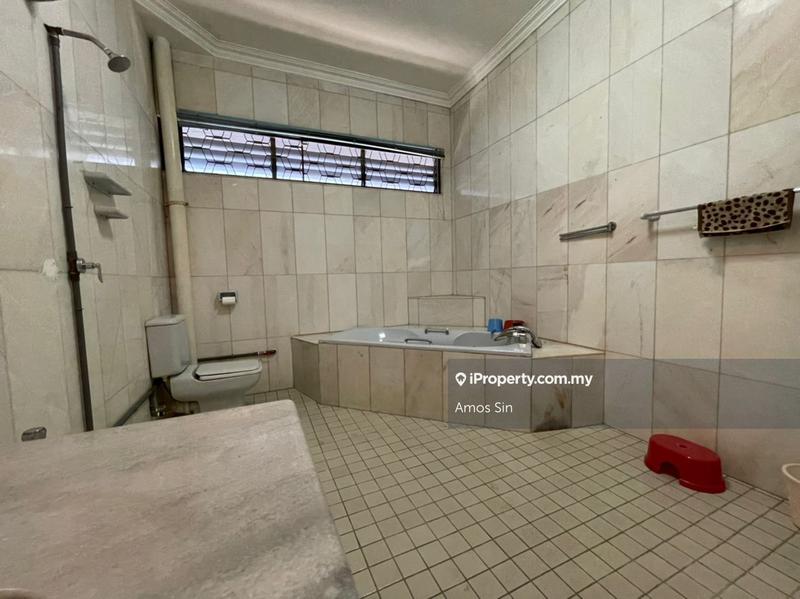 Bungalow House for Sale in Minden Heights, Gelugor by Amos Sin - iProperty.com.my