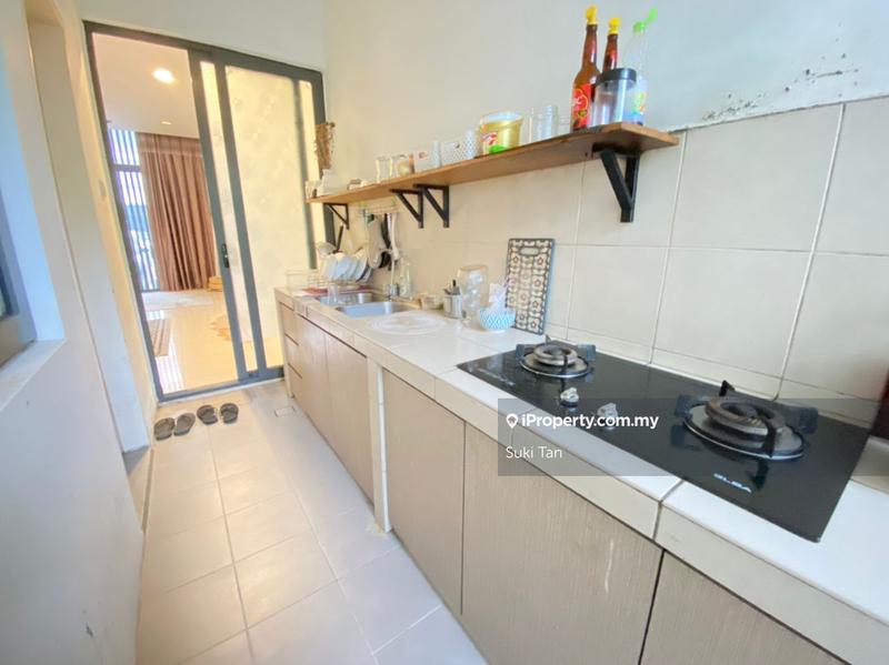 3-storey Terraced House for Sale in Lake Fields, Sungai Besi by Suki Tan - iProperty.com.my