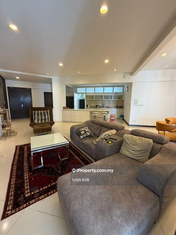 Kondominium untuk Dijual di 9 Bukit Utama Condominium oleh Ivan Kok - Living Room - iProperty.com.my