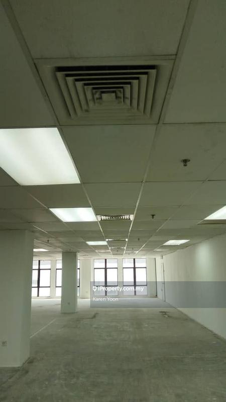 Pejabat untuk Disewa di Seksyen 51a, Petaling Jaya oleh Karen Yoon - iProperty.com.my