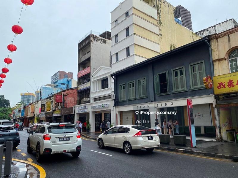 Hotel / Resort untuk Dijual di Golden Triangle, KL City Centre oleh Vic Tan - iProperty.com.my