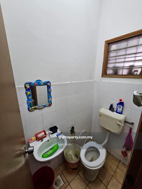 Rumah Teres 2-Tingkat untuk Dijual di Taman Lestari Perdana, Seri Kembangan oleh Leo Koh - iProperty.com.my