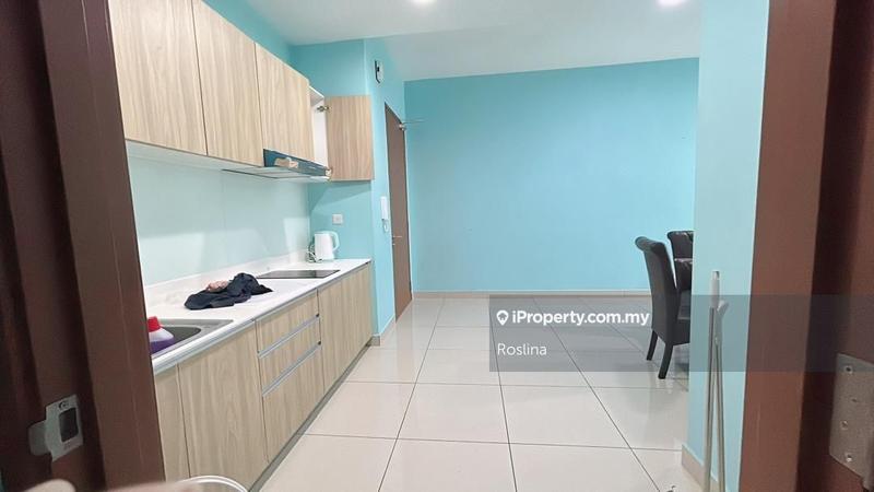 Service Residence for Sale in Meridin Bayvue @ Sierra Perdana by Roslina - iProperty.com.my