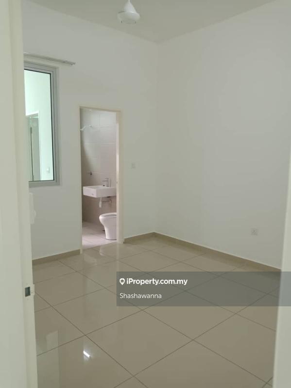 2-storey Terraced House for Rent in Bandar Seri Impian End Lot, Kluang by Shashawanna - iProperty.com.my