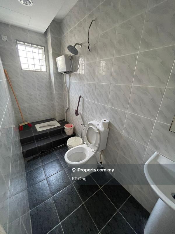 3.5-storey Terraced House for Sale in Taman Overseas Union (Taman Oug), Jalan Klang Lama (Old Klang Road) by KT Ong - iProperty.com.my
