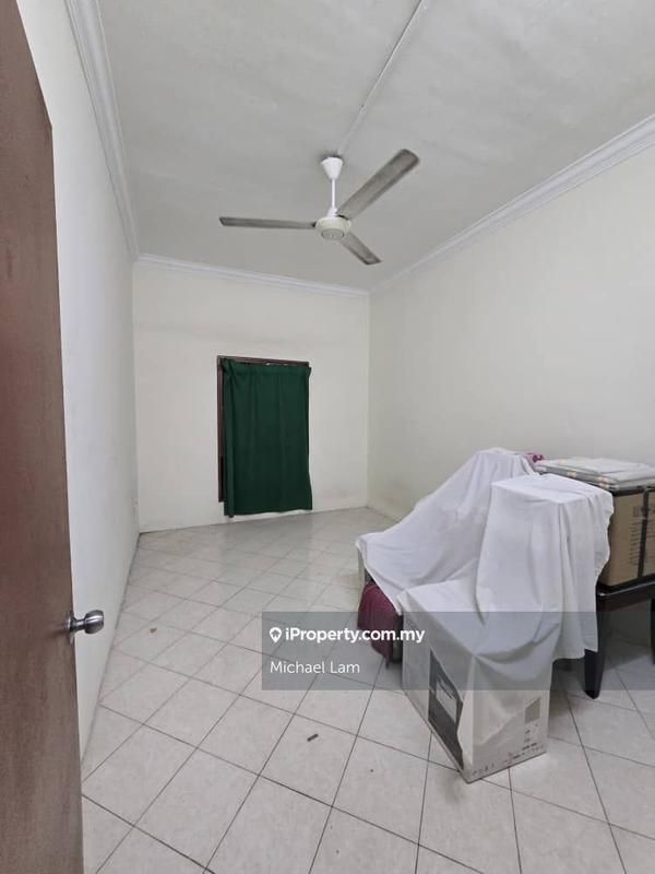 Apartment for Sale in Bayu Puteri by Michael Lam - iProperty.com.my