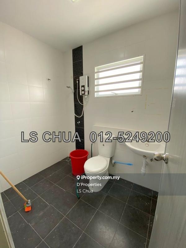 Rumah Berangkai 2 Tingkat untuk Dijual di 6era0, Kepala Batas oleh LS Chua - iProperty.com.my