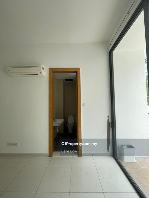 Rumah Berangkai 4 Tingkat untuk Disewa di Empire Residence, Damansara Perdana oleh Belle Low - iProperty.com.my