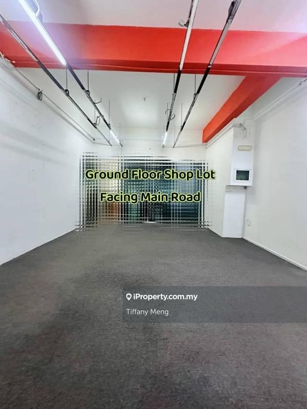 For Rent - Facing Main Road G/Floor Shop Lot, High Visible @ Boulevard Business Park Jalan Kuching