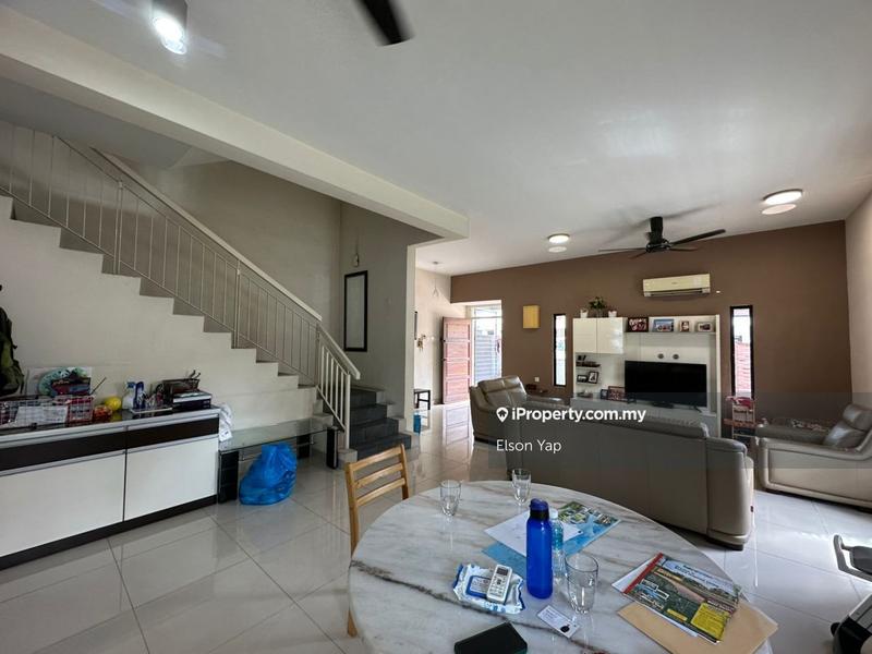Rumah Teres 2.5-Tingkat untuk Dijual di Sutera Damansara, Damansara Damai oleh Elson Yap - iProperty.com.my
