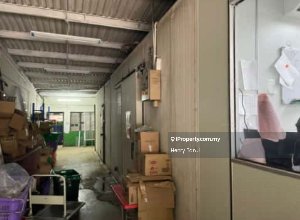 Factory untuk Dijual di Kampung Bukit Kemuning, Shah Alam oleh Henry Tan JL - Interior - iProperty.com.my
