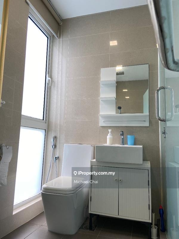 Bungalow House untuk Dijual di Jalan Villa 2/1, Lake Front Villa, Cyberjaya oleh Michael Chai - iProperty.com.my