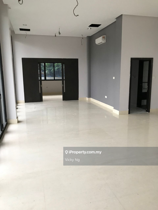 Banglo untuk Dijual di Perdana Lakeview East, Cyberjaya oleh Vicky Ng - iProperty.com.my