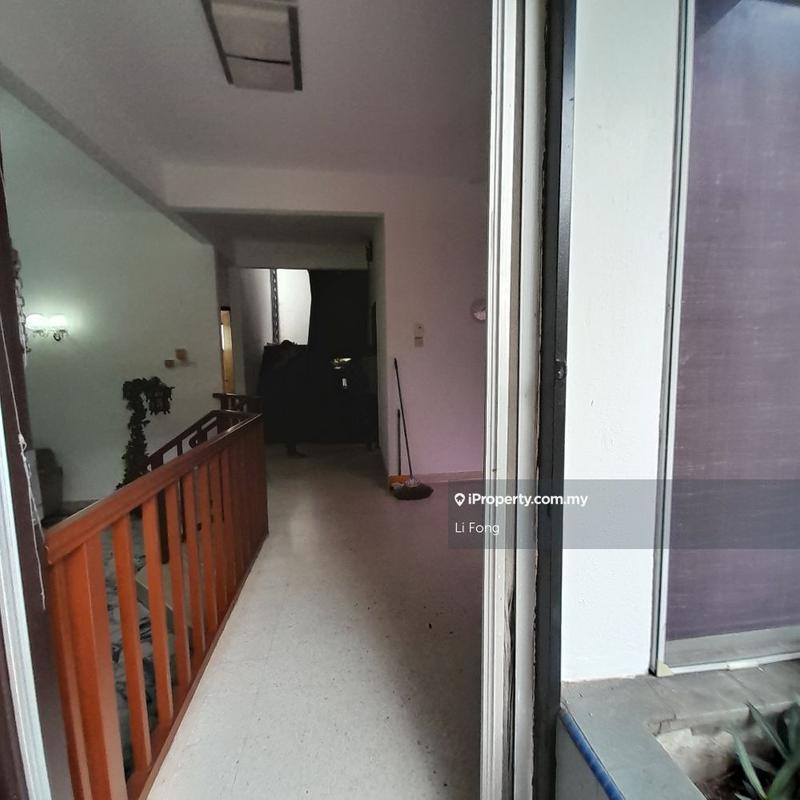 Bungalow House for Sale in Taman Bukit Seputeh, Seputeh by Li Fong - iProperty.com.my