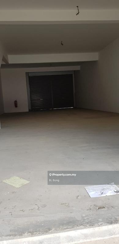 Shop / Office untuk Dijual di Pusat Perniagaan Putra Sentosa, Bukit Baru oleh BL Bong - iProperty.com.my