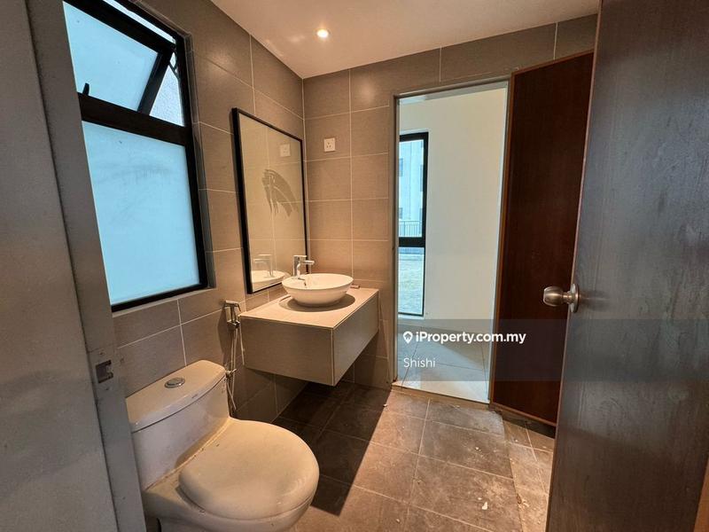 Service Residence for Sale in G Residence by Shishi - iProperty.com.my