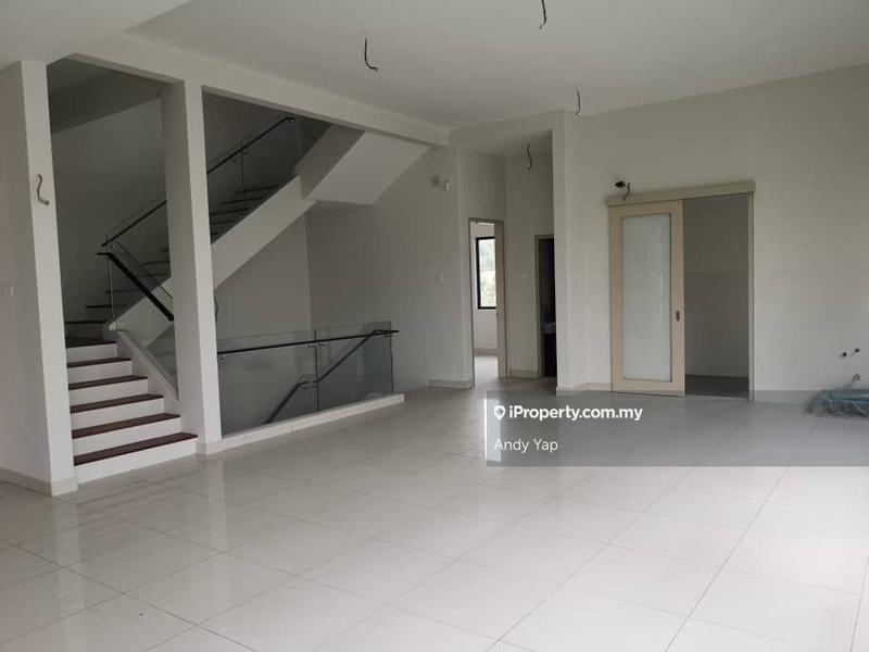 Banglo untuk Dijual di Bandar Country Homes, Rawang oleh Andy Yap - iProperty.com.my