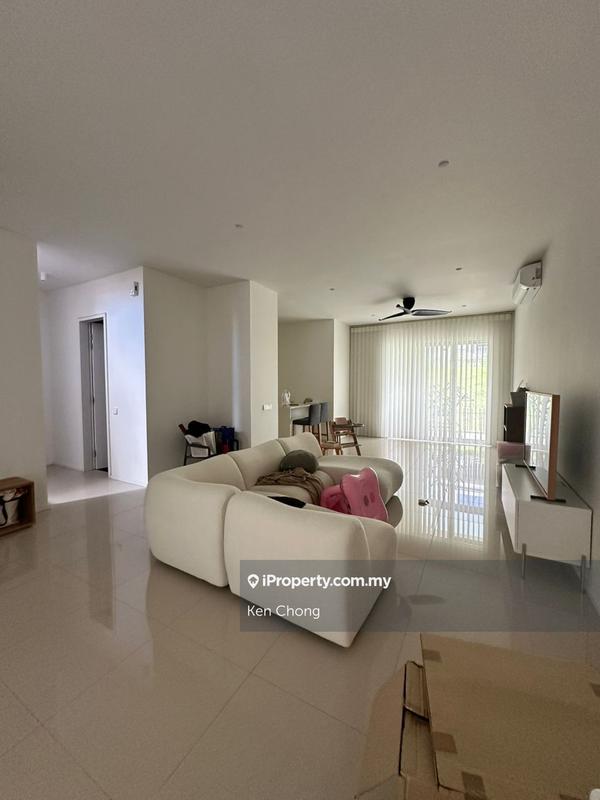 Rumah Berangkai 3 Tingkat untuk Dijual di Tamansari, Rawang oleh Ken Chong - iProperty.com.my
