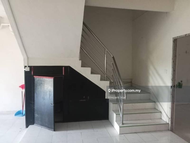 2-storey Terraced House for Sale in Taman Sentosa, Sitiawan by Vincent Har - iProperty.com.my