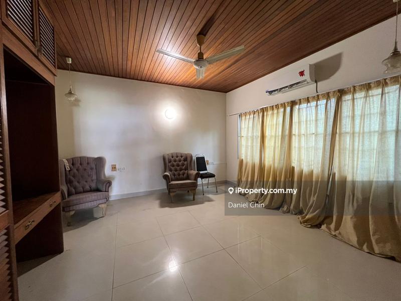 Bungalow House for Rent in Taman Hillview, Ulu Kelang by Daniel Chin - iProperty.com.my