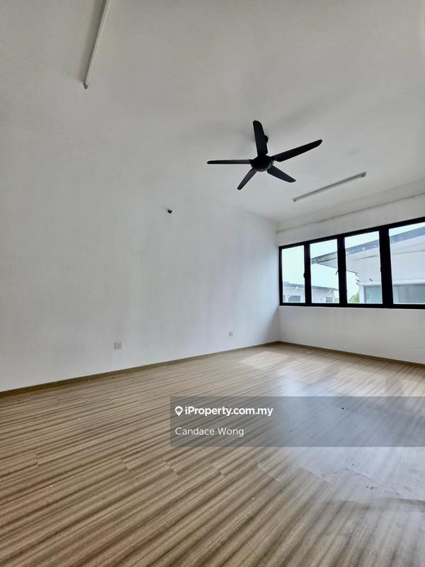 Rumah Berkembar untuk Dijual di Taman Villa Perdana, Kajang oleh Candace Wong - iProperty.com.my