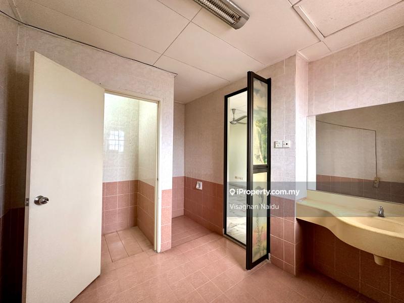 Bungalow House for Sale in Kota Emerald, Rawang by Visaghan Naidu - iProperty.com.my