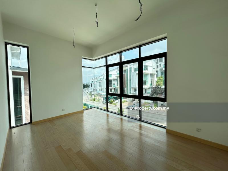 Rumah Berkembar untuk Dijual di Putra Heights, Subang Jaya oleh Lai Yk - iProperty.com.my