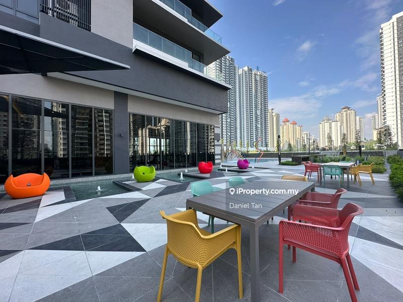 For Rent - Trinity Pentamont