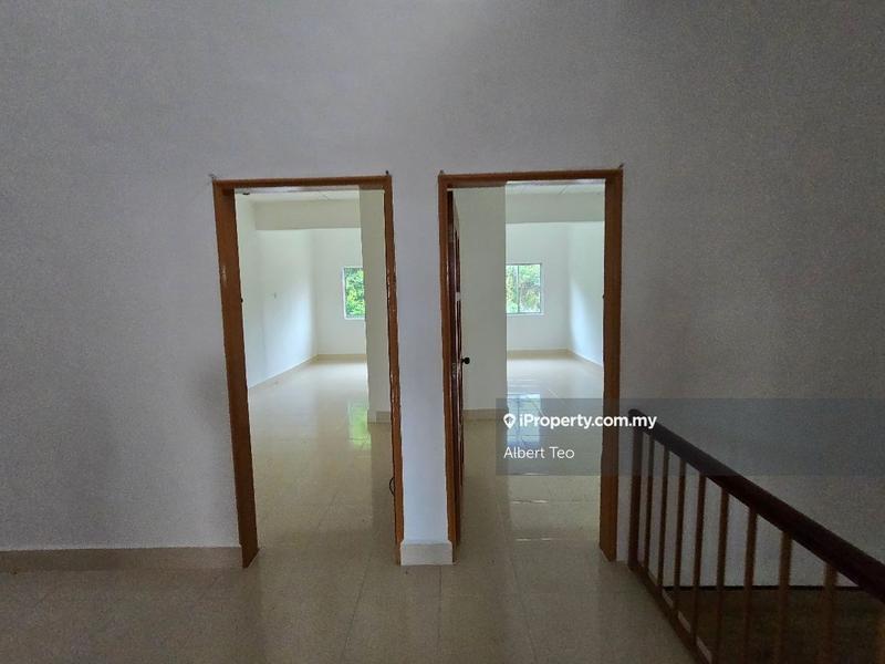 Rumah Berangkai 2 Tingkat untuk Dijual di Taman Bukit Flora 2, Batu Pahat oleh Albert Teo - iProperty.com.my