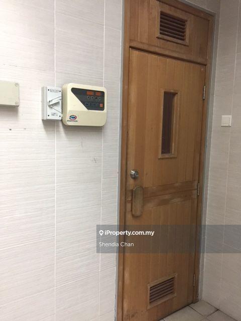 For Rent - Koi Kinrara