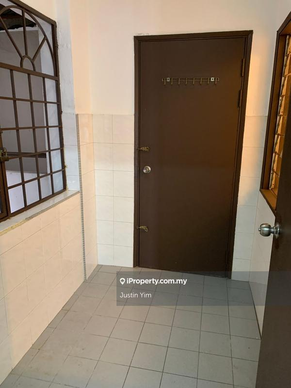 Pangsapuri untuk Dijual di Segar Apartments oleh Justin Yim - iProperty.com.my