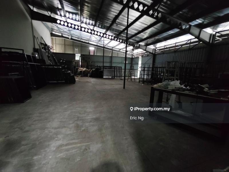 Kilang Berkembar untuk Dijual di Kawasan Perindustrian Balakong, Balakong oleh Eric Ng - iProperty.com.my