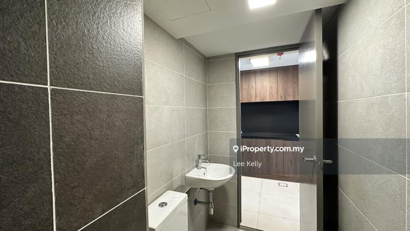 For Sale - Pinnacle Petaling Jaya