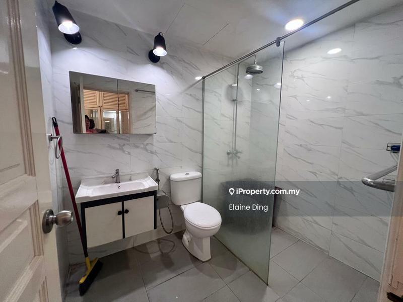 Townhouse for Rent in Country Heights, Kajang by Elaine Ding - Bathroom - iProperty.com.my