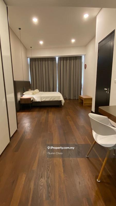 For Sale - Banyan Tree Signatures