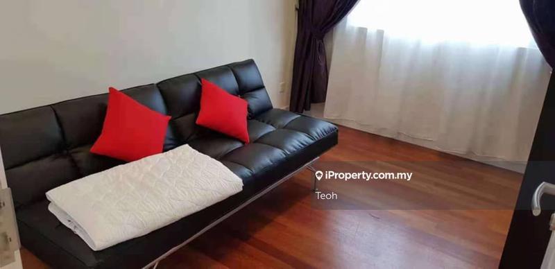 For Rent - Pavilion Hilltop