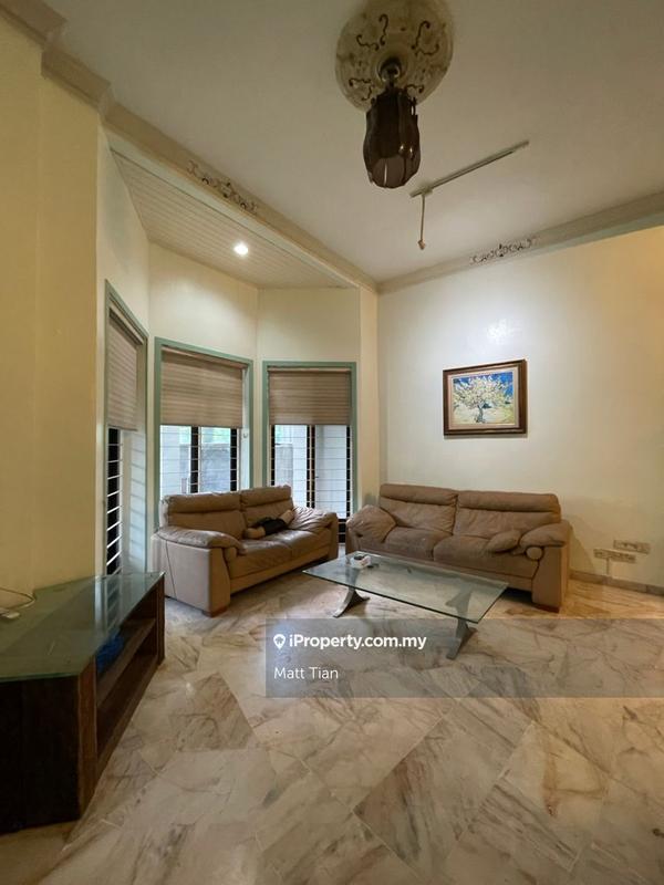 Rumah Berangkai 2.5 Tingkat untuk Dijual di Taman bukit utama, Ampang oleh Matt Tian - iProperty.com.my