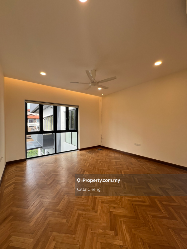 Bungalow House untuk Dijual di Country Heights Damansara, Kuala Lumpur oleh Citta Cheng - iProperty.com.my