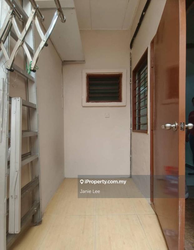1.5-storey Terraced House for Sale in Bandar Bukit Raja, Klang by Janie Lee - iProperty.com.my