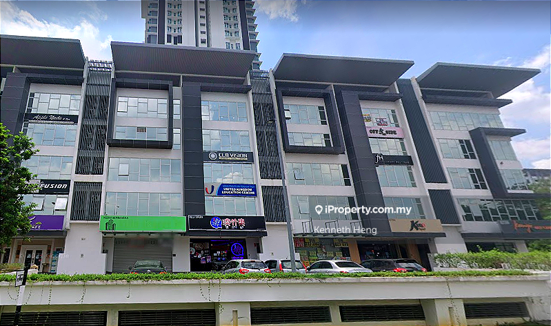Kedai untuk Dijual di (Facing Mainroad) Bandar Sunway, USJ, Subang, Sunway oleh Kenneth Heng - iProperty.com.my