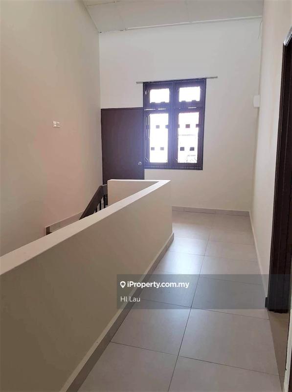Rumah Berangkai 2 Tingkat untuk Disewa di SS19, Subang Jaya oleh Hl Lau - iProperty.com.my
