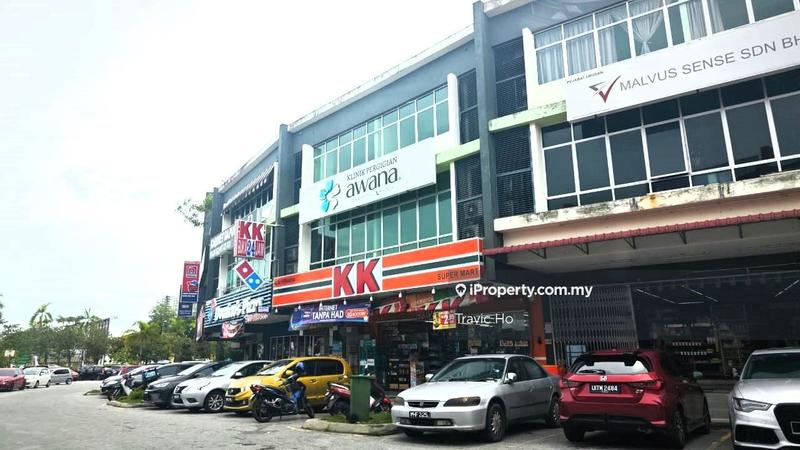 For Rent - 3Storey Shop Main Road , Bandar Seri Putra , Bangi , Selangor